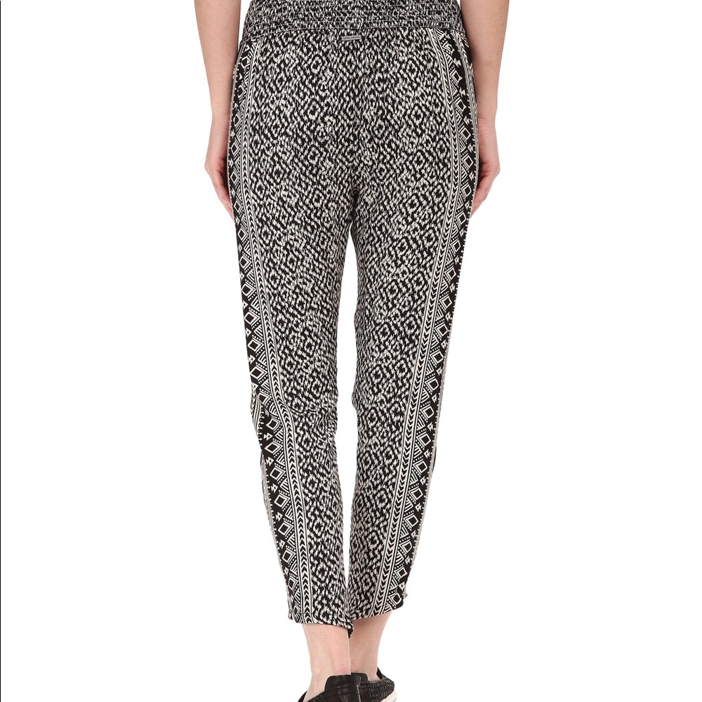 🔥Billabong Keep It Together Women’s Pants NWT - Picture 5 of 7